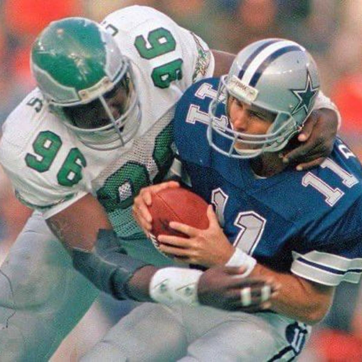 Спорт 96. Washington Football Team vs Philadelphia Eagles logo. Клип Филадельфия. Eagles Football USA wives.