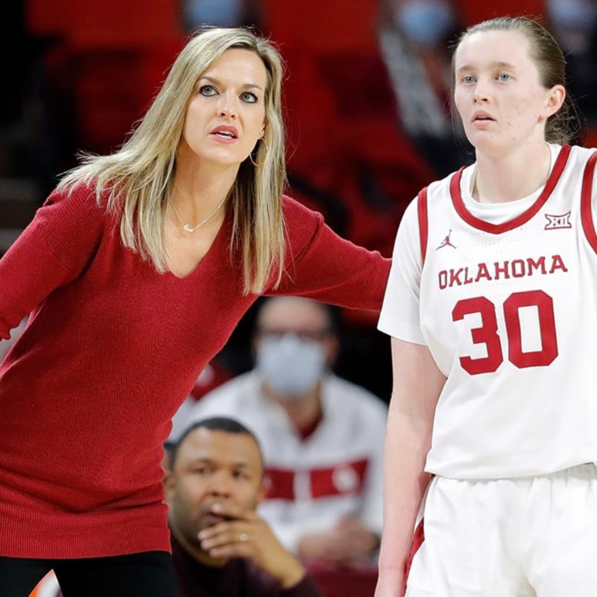 Barry Switzer's NIL Collective Signs Oklahoma Women's Basketball Team to  NIL Deals - Sports Illustrated Oklahoma Sooners News, Analysis and More