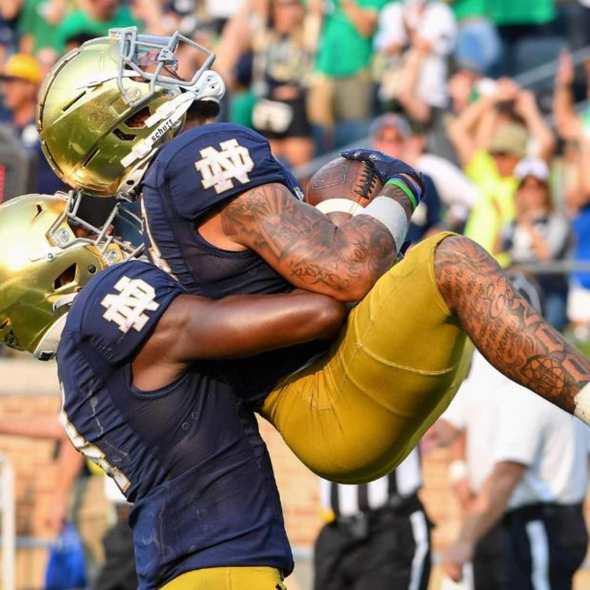 Notre Dame Ranked 10th In First 2021 College Football Playoff Rankings Sports Illustrated Notre Dame Fighting Irish News Analysis And More