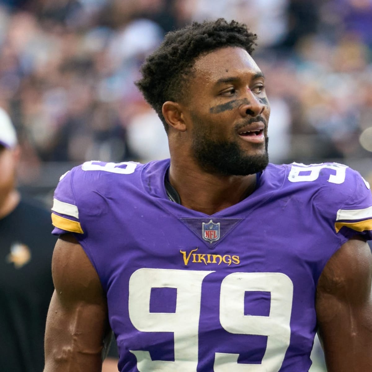 The case for the Vikings trading Danielle Hunter - Sports Illustrated  Minnesota Sports, News, Analysis, and More