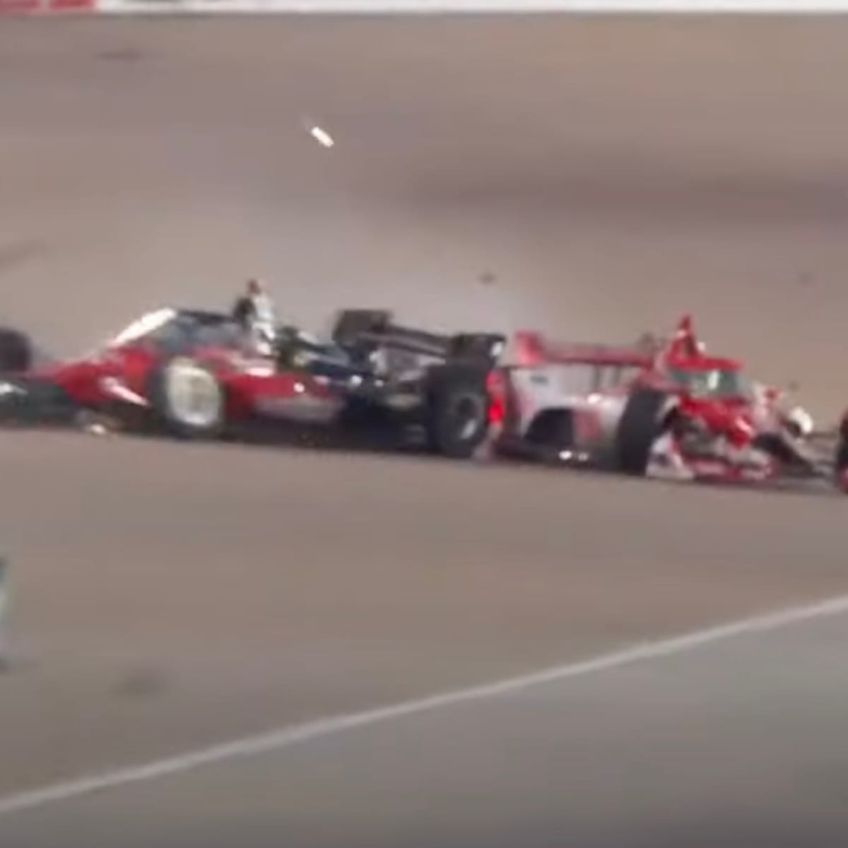 IndyCar VIDEO Power, Ericsson wreck