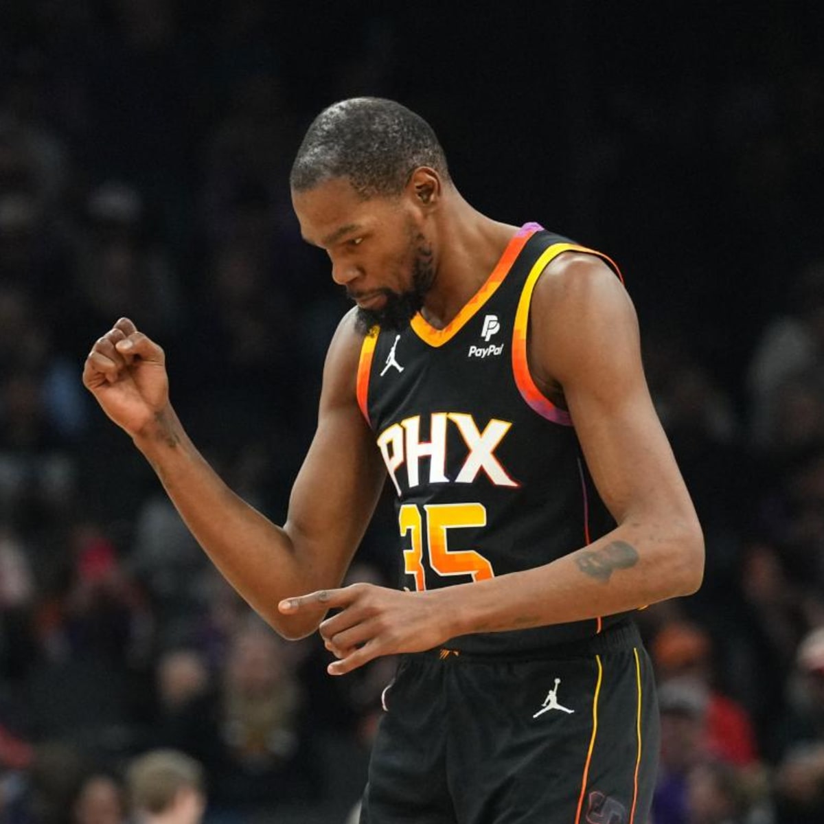 Phoenix Suns F Kevin Durant Embracing Defensive Challenge - Sports