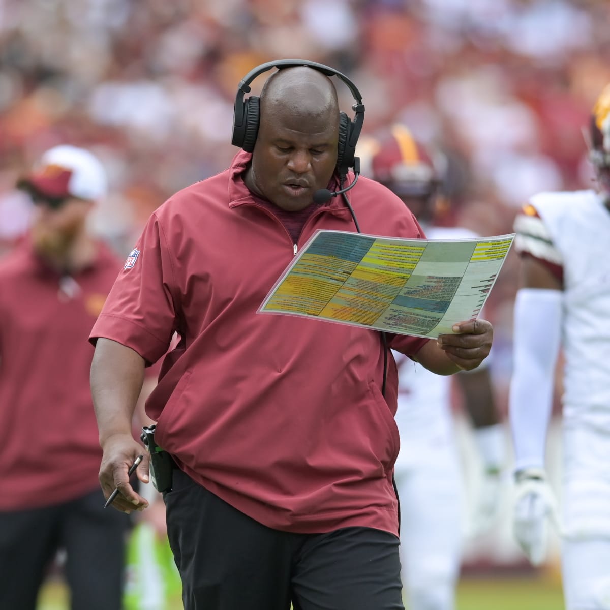washington-commanders-assistant-head-coachoffensive-coordinator-eric-bieniemy-walks-down-the-sidelines-during-the-first-half-against-the-arizona-cardinals-at-fedexfield-mandatory-credit-tommy-gilligan.jpg