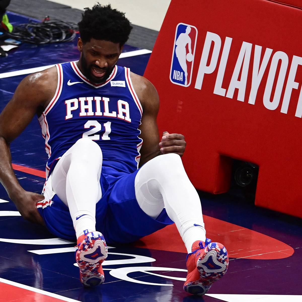 Embiid Suffers Small Meniscus Tear in Knee, Out for Game 5 vs. Wizards