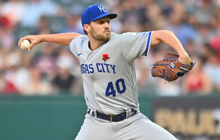May 30, 2022; Cleveland, Ohio, USA; Kansas City Royals relief pitcher Collin Snider (40) throws a pitch during the eighth inning against the Cleveland Guardians at Progressive Field. Mandatory Credit: Ken Blaze-USA TODAY Sports