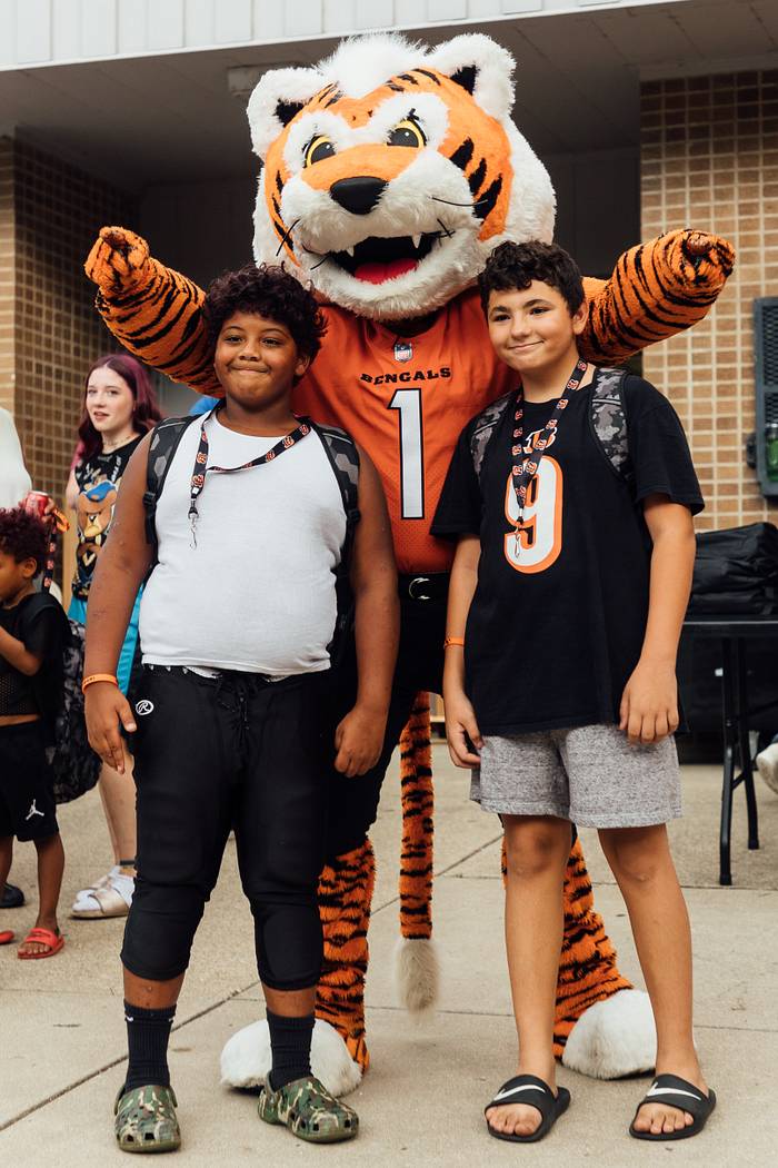 Sam Hubbard Backpack Drive 2022