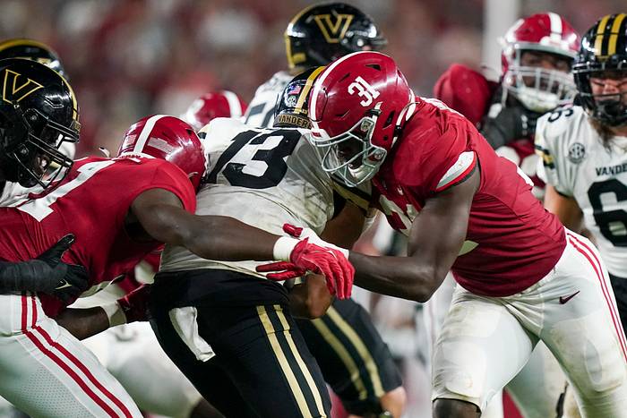 Alabama Crimson Tide linebacker Will Anderson Jr. (31) sacks Vanderbilt Commodores quarterback AJ Swann (13) during the second half at Bryant-Denny Stadium.
