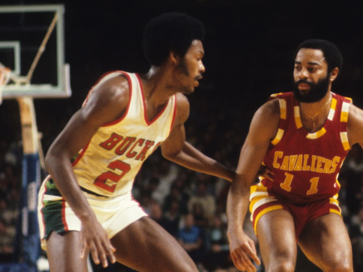 Junior Bridgeman and the NBA's richest players of all-time