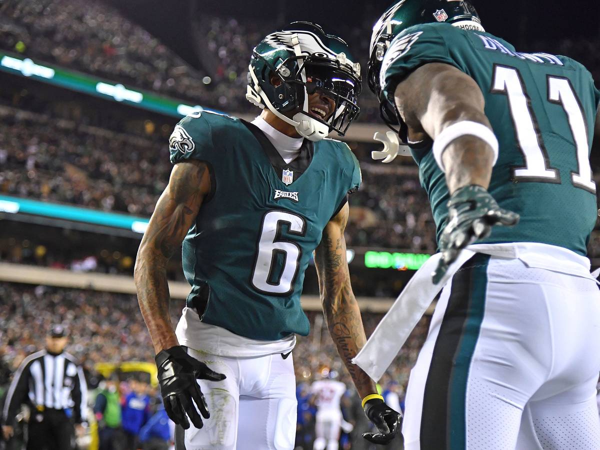 Philadelphia Eagles RBs & WRs Are Salary Cap Friendly - For Now - Sports  Illustrated Philadelphia Eagles News, Analysis and More