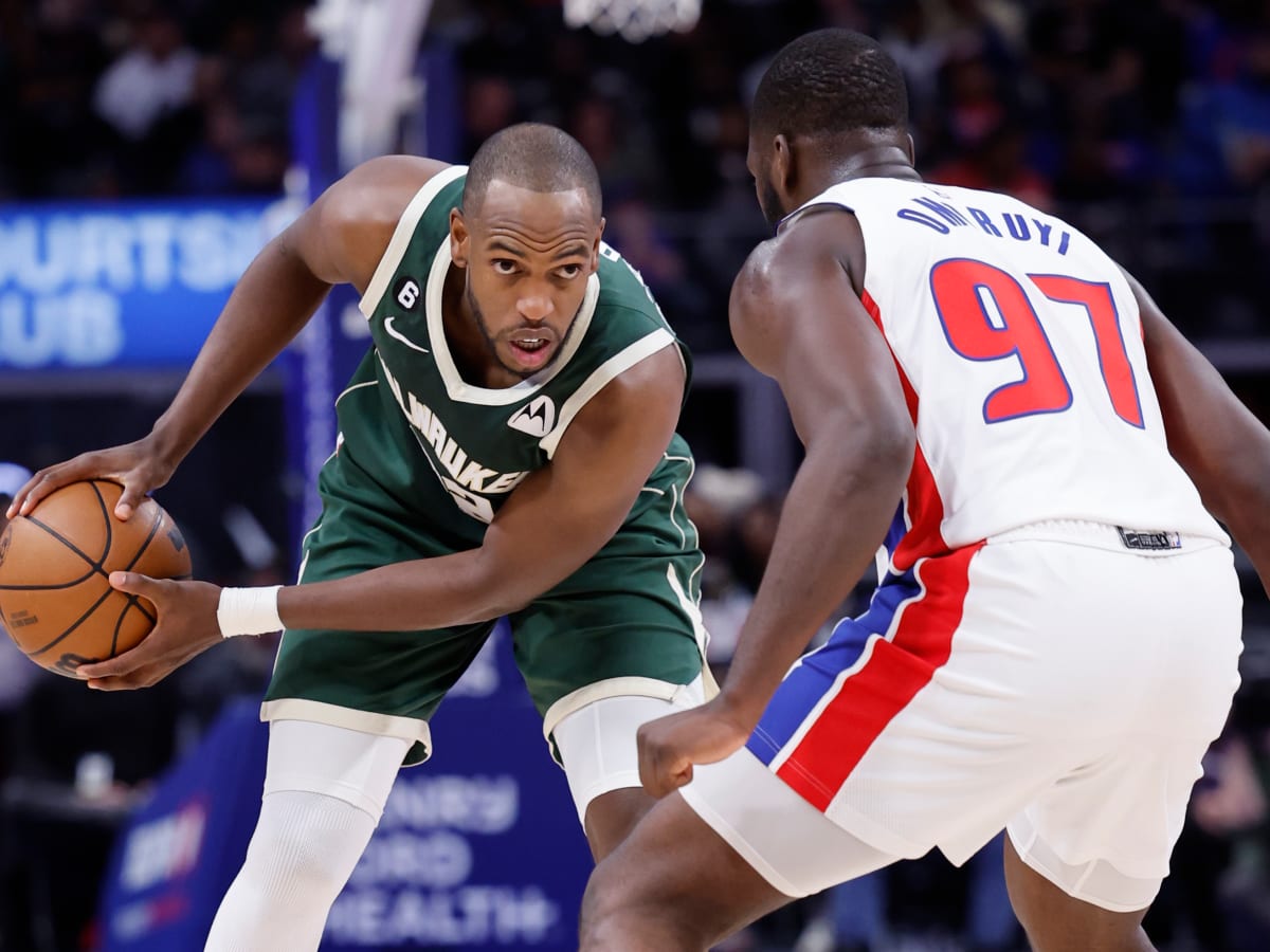 NBA Weekend Recap: AD Goes Off, Khris Middleton is Back (and