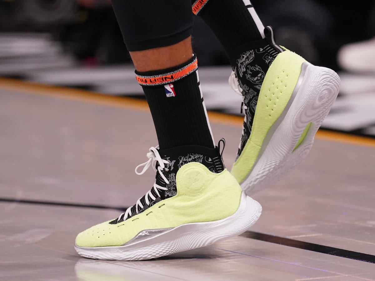 Under Armour's Curry Two: Why does Stephen Curry wear such corny