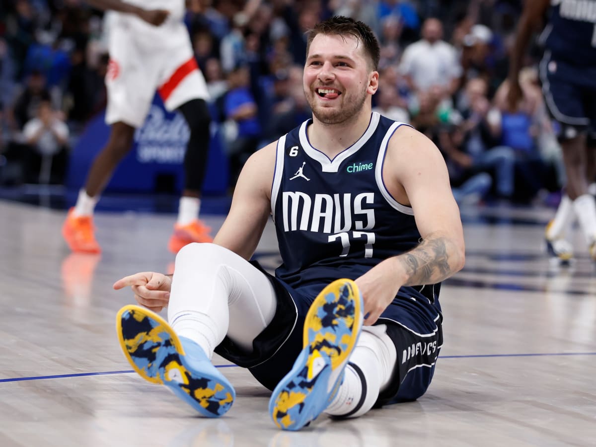 Luka Doncic Debuts 'Marquette' Colorway of Jordan Brand Shoes - Sports  Illustrated FanNation Kicks News, Analysis and More