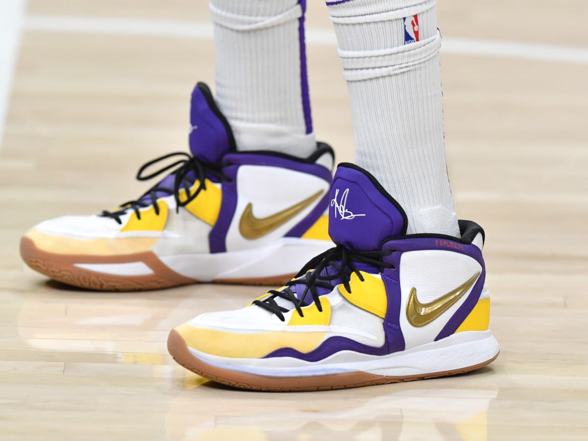 LeBron James Wears Retro Sneakers in Lakers' Game 6 Victory - Sports  Illustrated FanNation Kicks News, Analysis and More