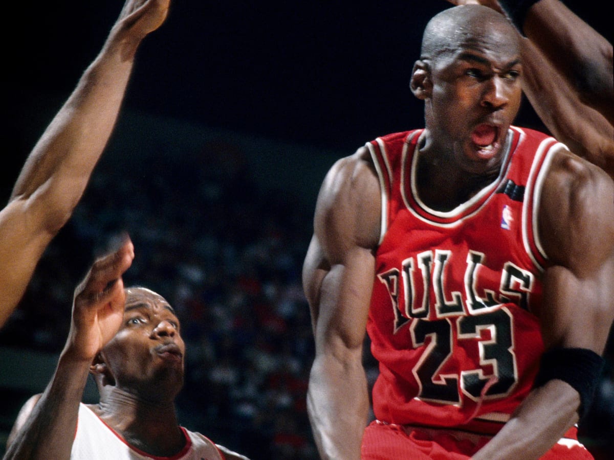 NBA Finals Archive — Michael Jordan and Clyde Drexler 1992 NBA Finals