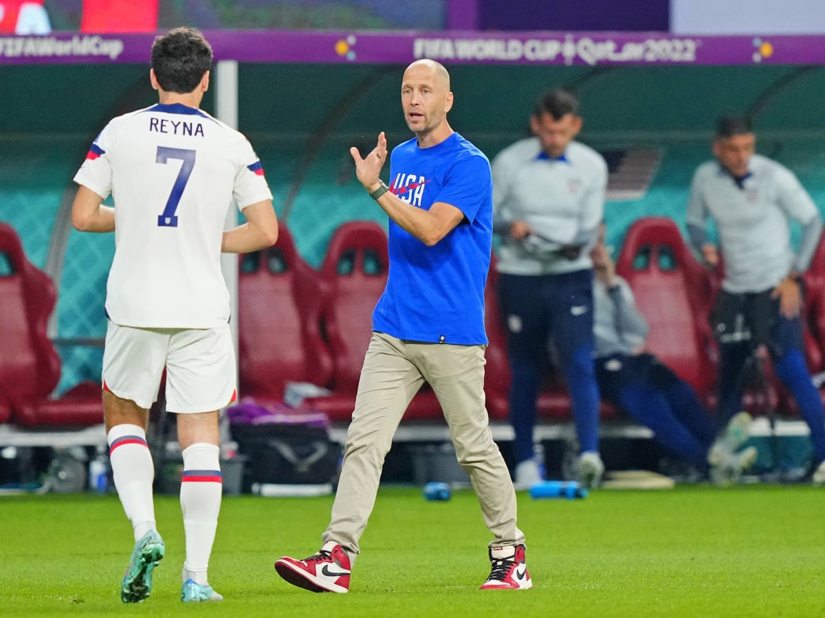 USMNT Coach Wears Air Jordan 1 'Lost & Found' at World Cup - Sports  Illustrated FanNation Kicks News, Analysis and More
