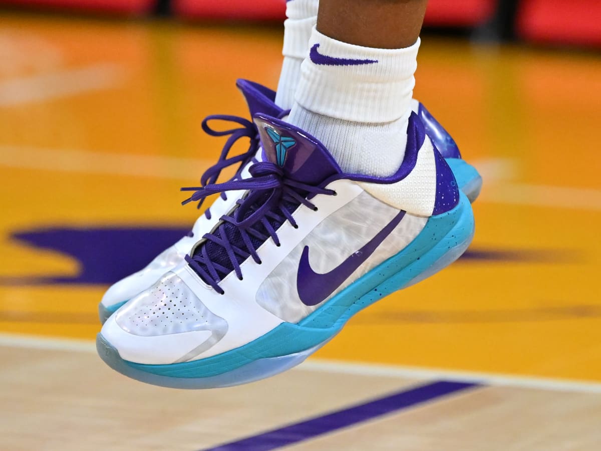 kobe bryant shoes 12