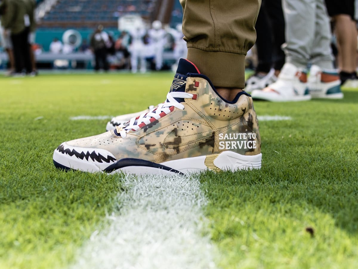 Mike McDaniel shoes: Inside the Dolphins coach's sneaker