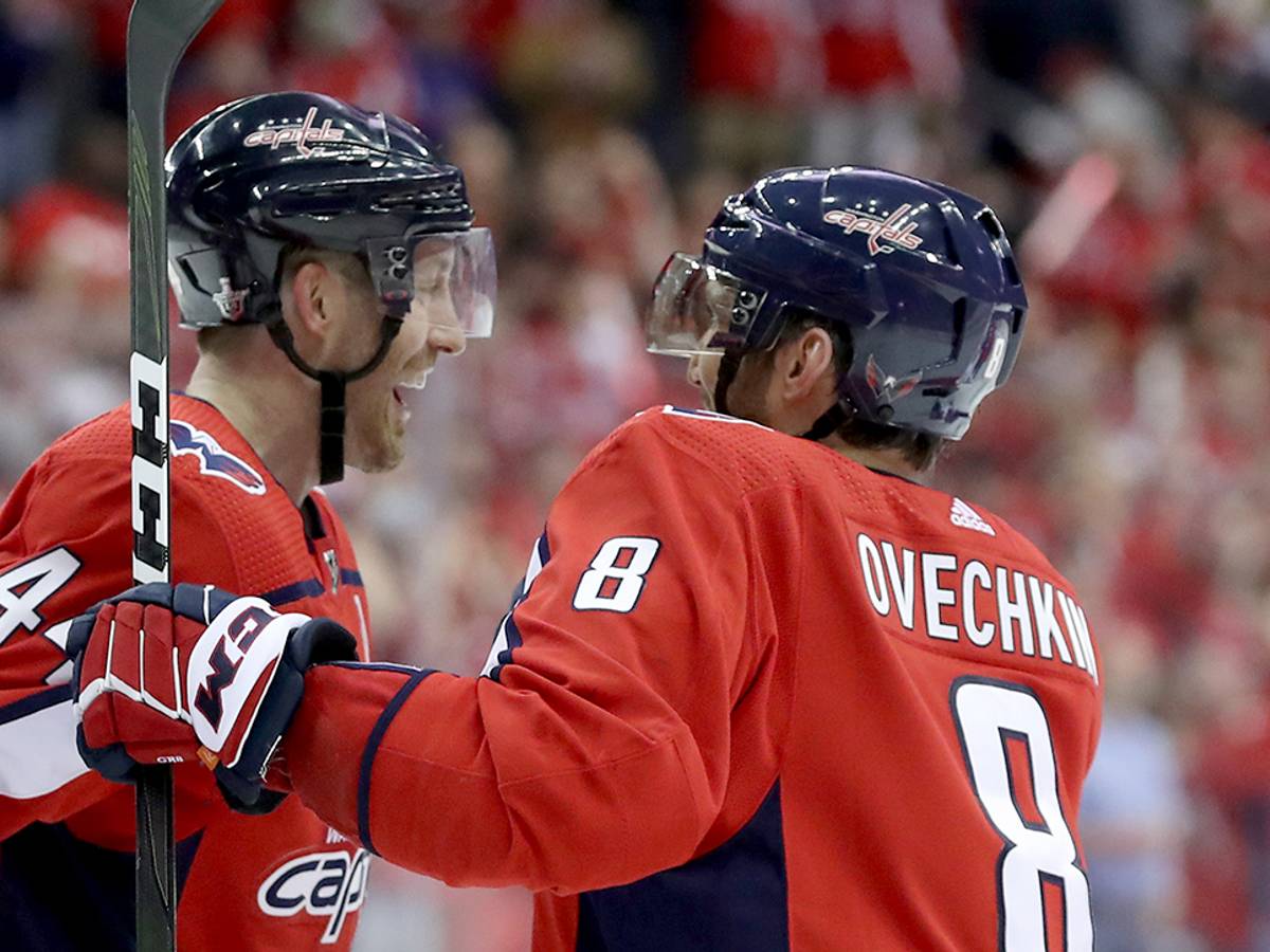 NHL playoffs roundup: Capitals win in 