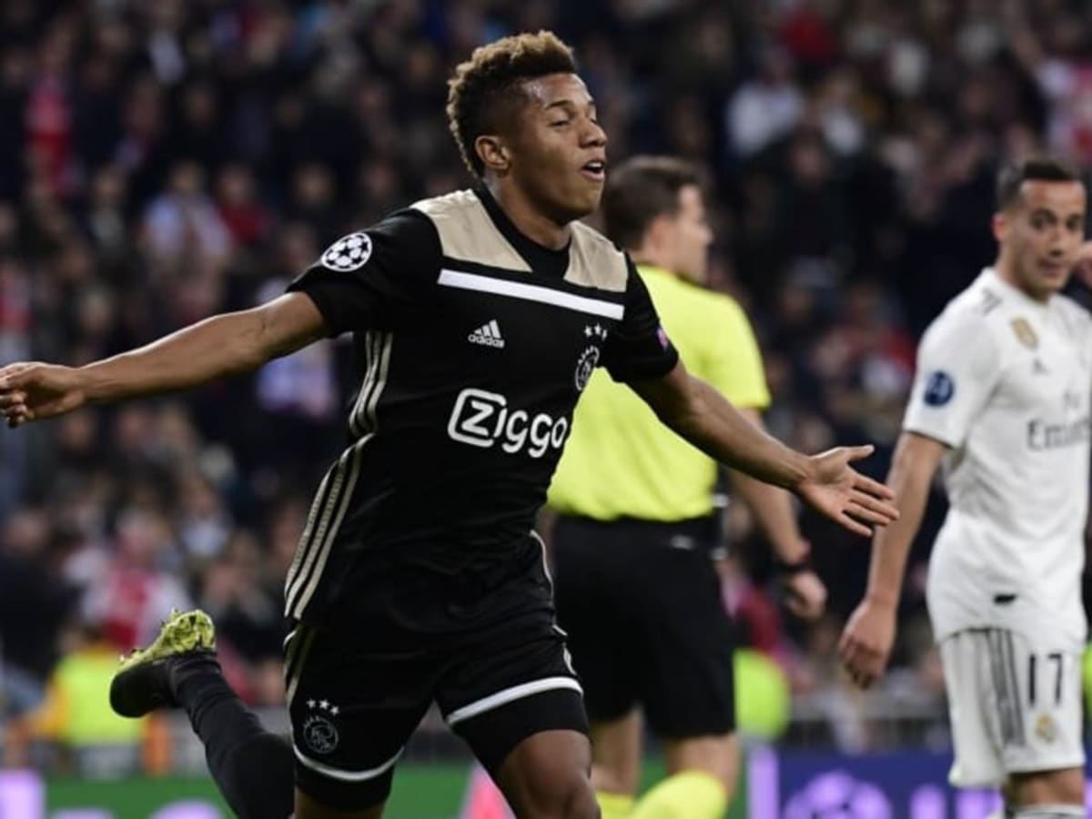 Everton Have Advantage in Race to Sign Tottenham Target David Neres from  Ajax - Sports Illustrated