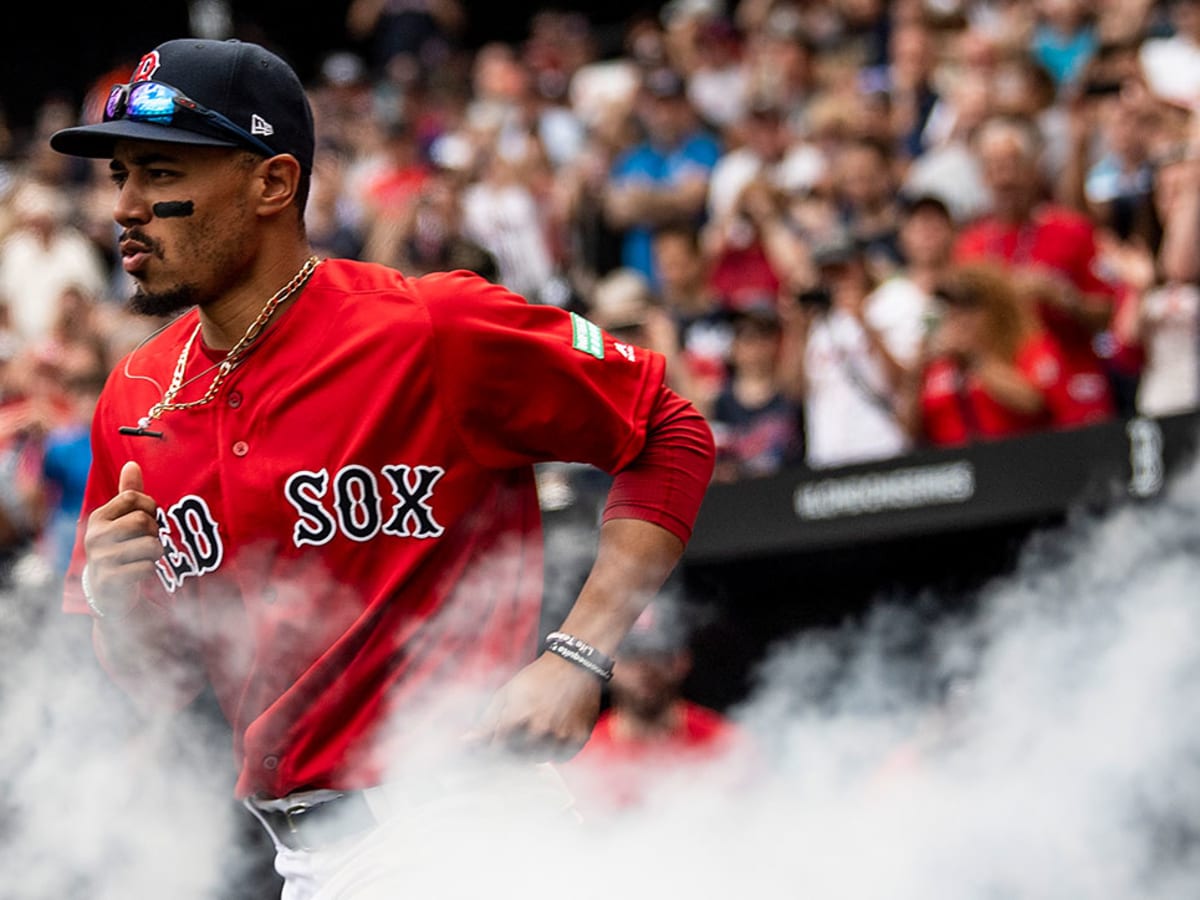 Mookie Betts focused on job at hand with Red Sox