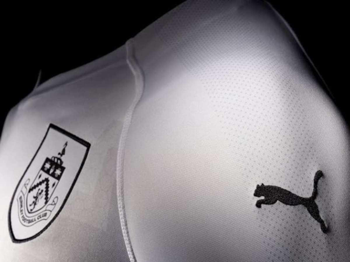 burnley 3rd kit