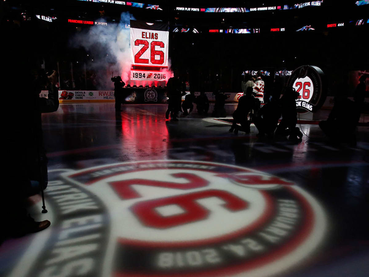 Patrik Elias, Devils' top scorer in franchise history, is retiring