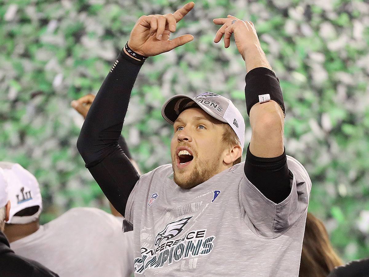 Eagles-Vikings: Nick Foles Leads 