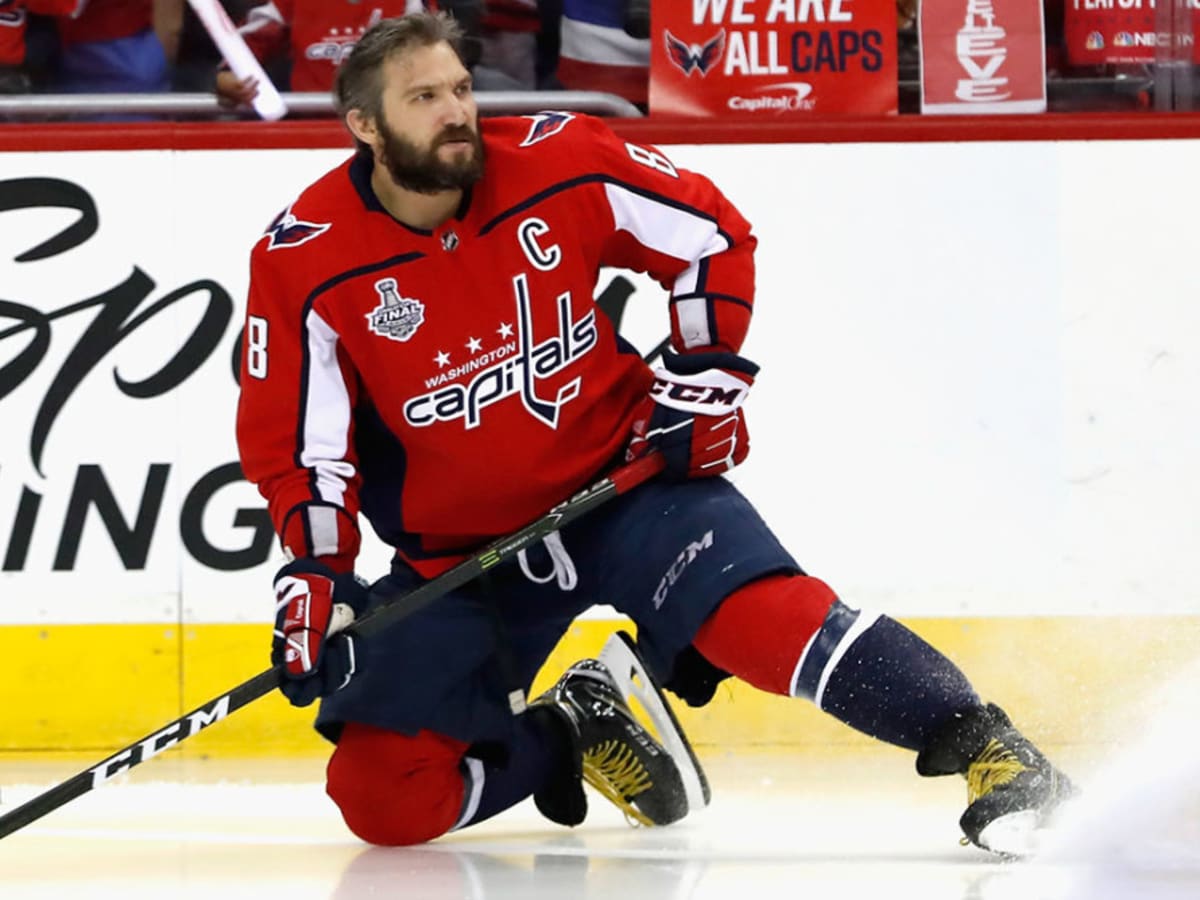 Alex Ovechkin Stanley Cup // Stanley Cup Champ // Washington 