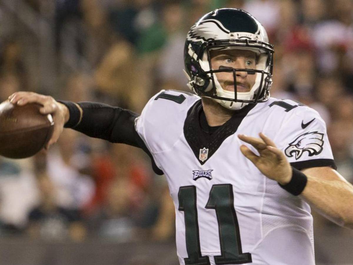Carson Wentz is Philadelphia's next big star, but fans should be weary -  Sports Illustrated
