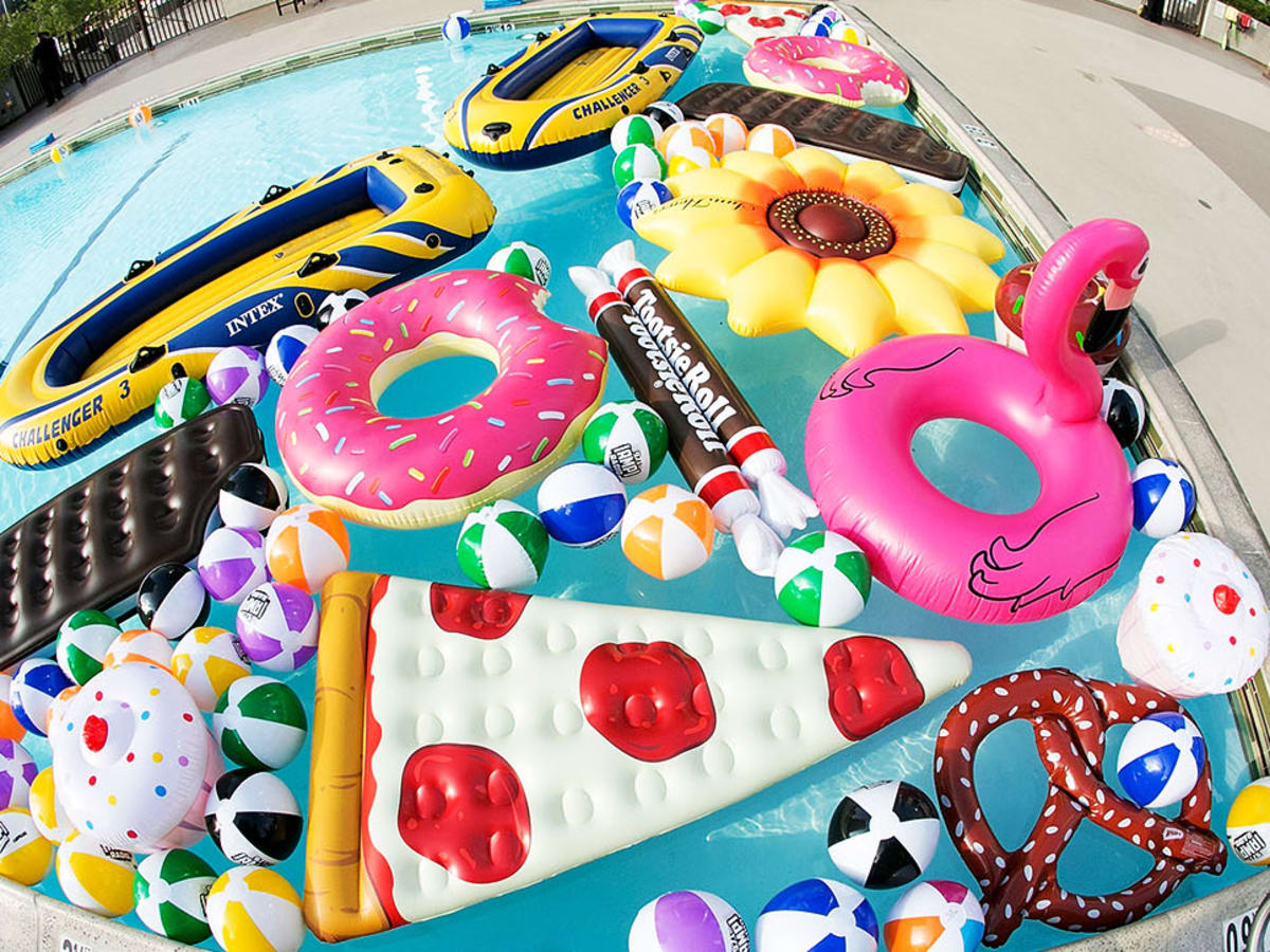 Best pool floats: Sports-themed inflatables for summer - Sports Illustrated