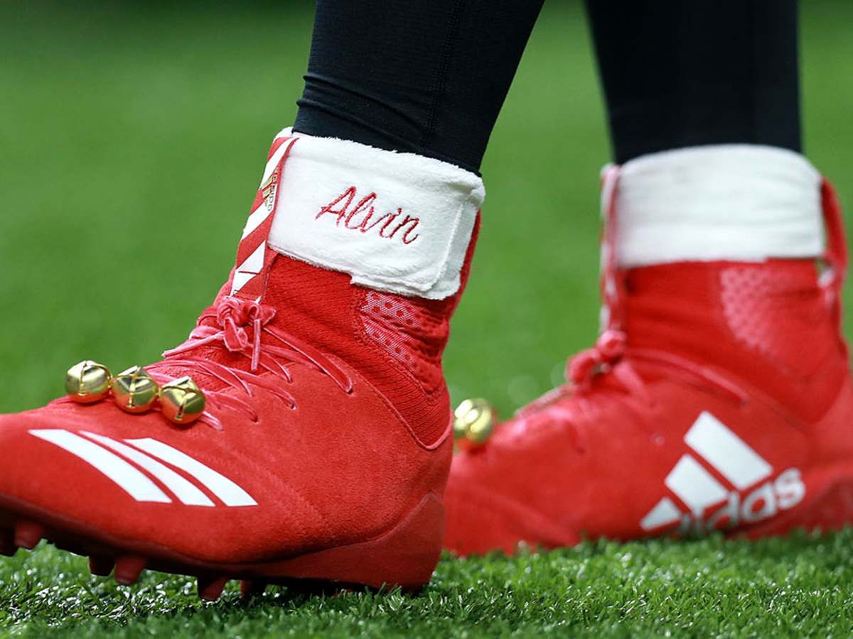 good running back cleats