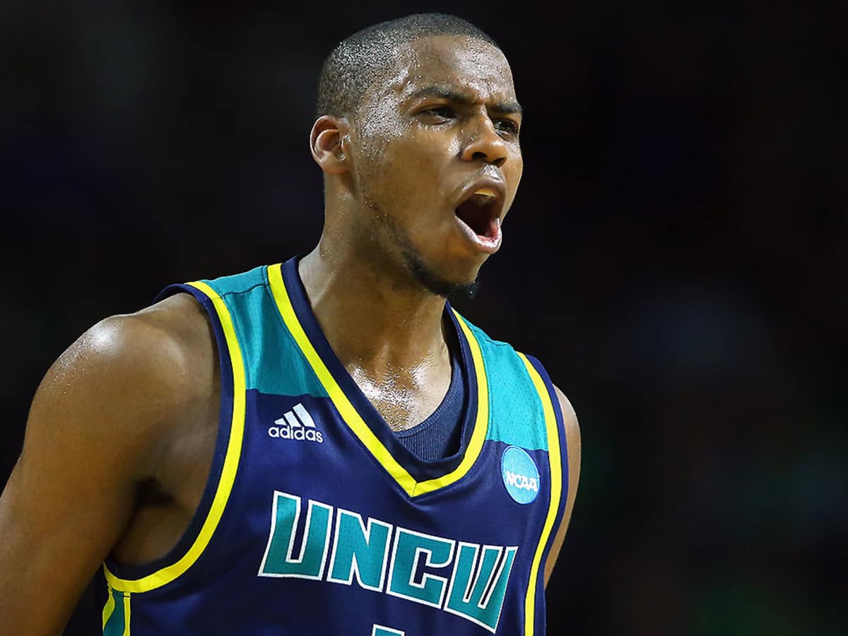 uncw basketball jersey
