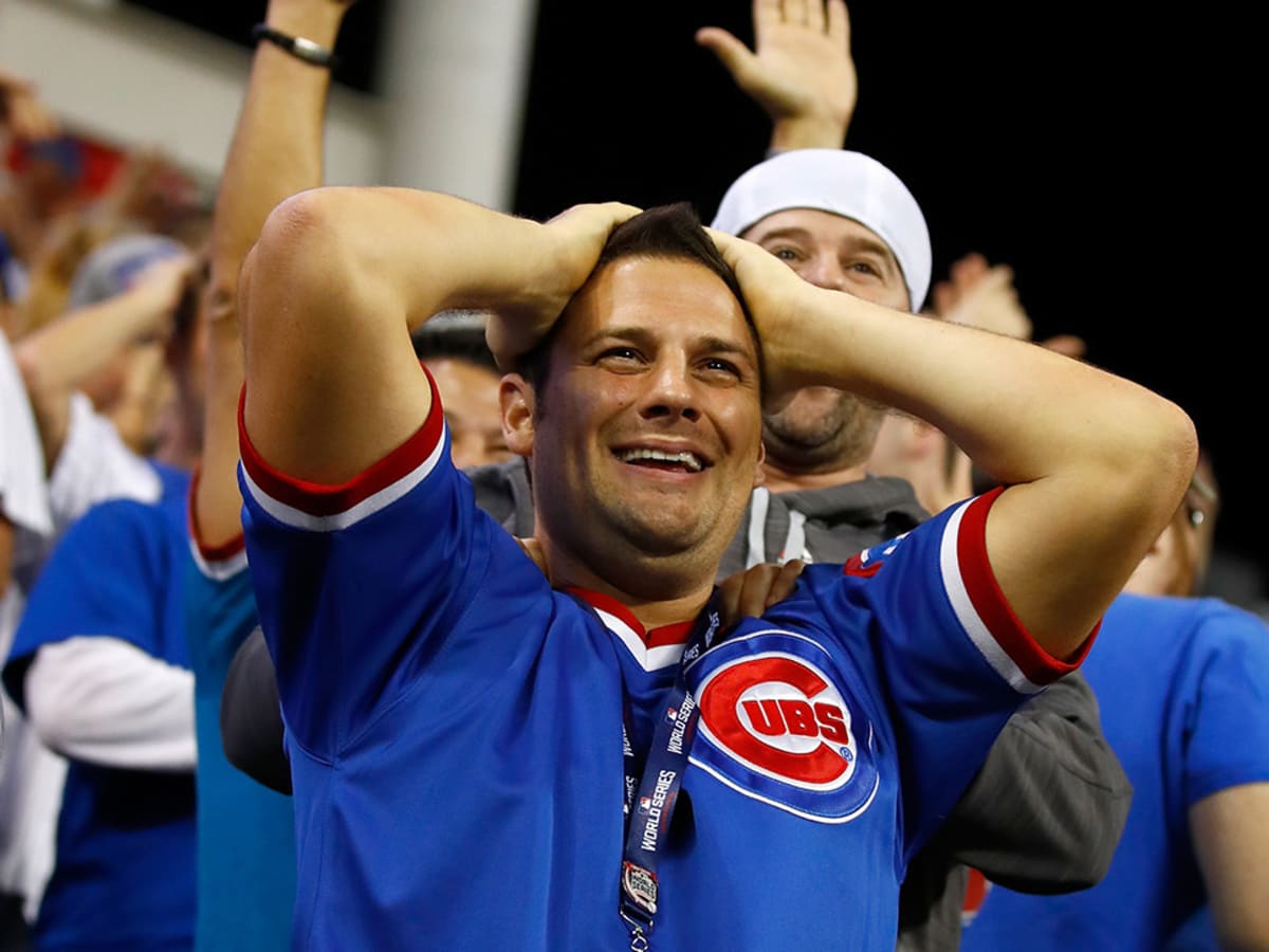 Social media reaction to Chicago Cubs' first World Series title