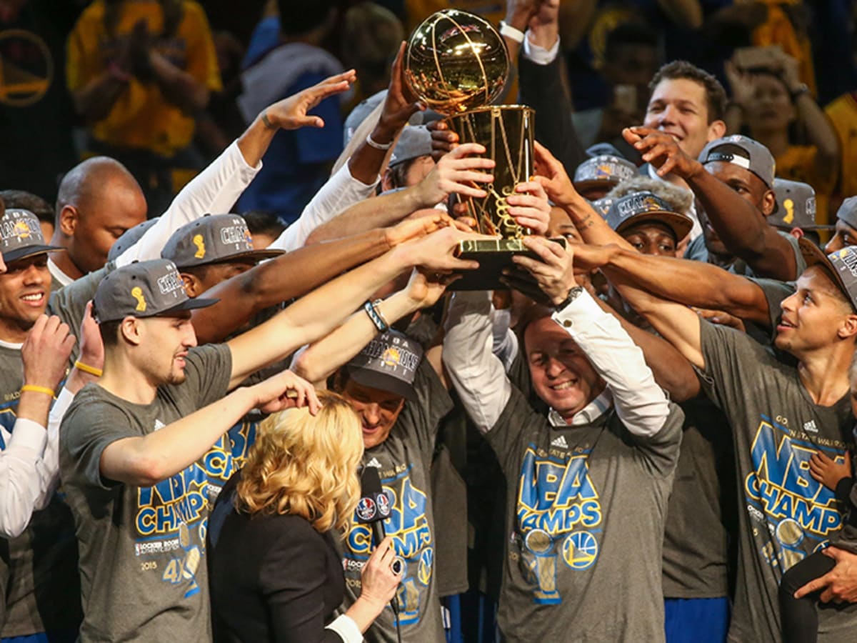 Warriors 2015 NBA Finals Golden Moment T-shirt - San Francisco