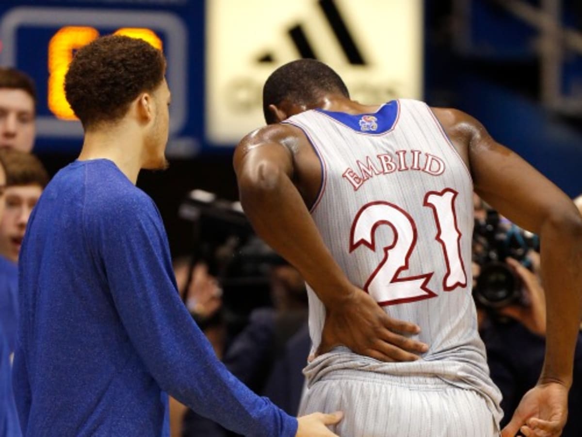 Joel Embiid of Kansas Jayhawks out indefinitely after getting