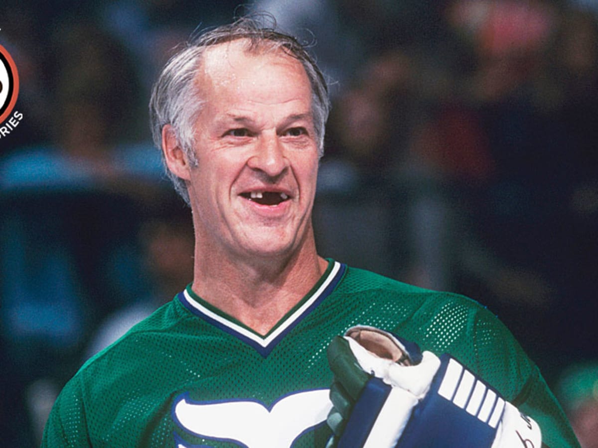 Hockey History: Hartford Whalers Gordie Howe Plays Fifth Decade