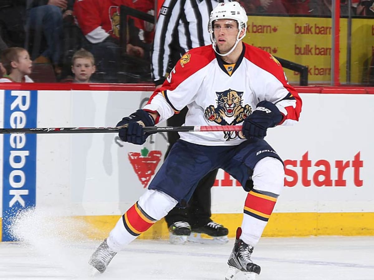 Matt Duchene: Ottawa Senators center has deeply personalized sticks -  Sports Illustrated