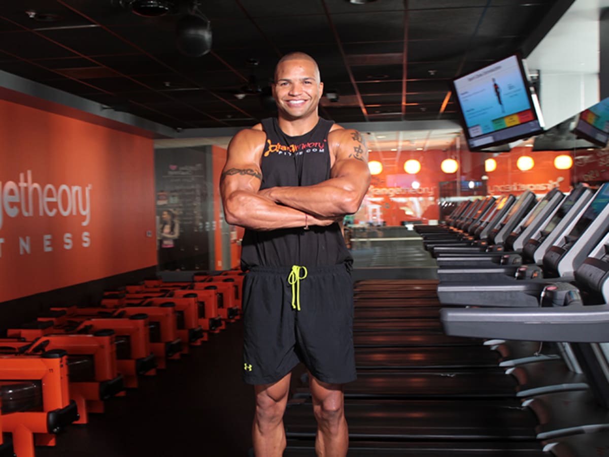 Brendon Ayanbadejo thrives on Orangetheory Fitness training - Sports  Illustrated