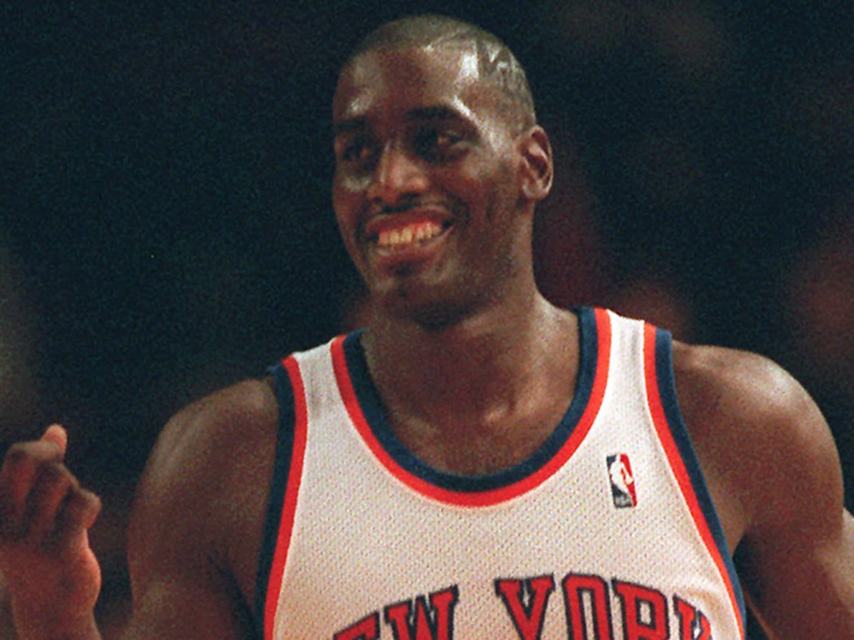 Former Knicks Player Anthony Mason Immortalized In Queens –