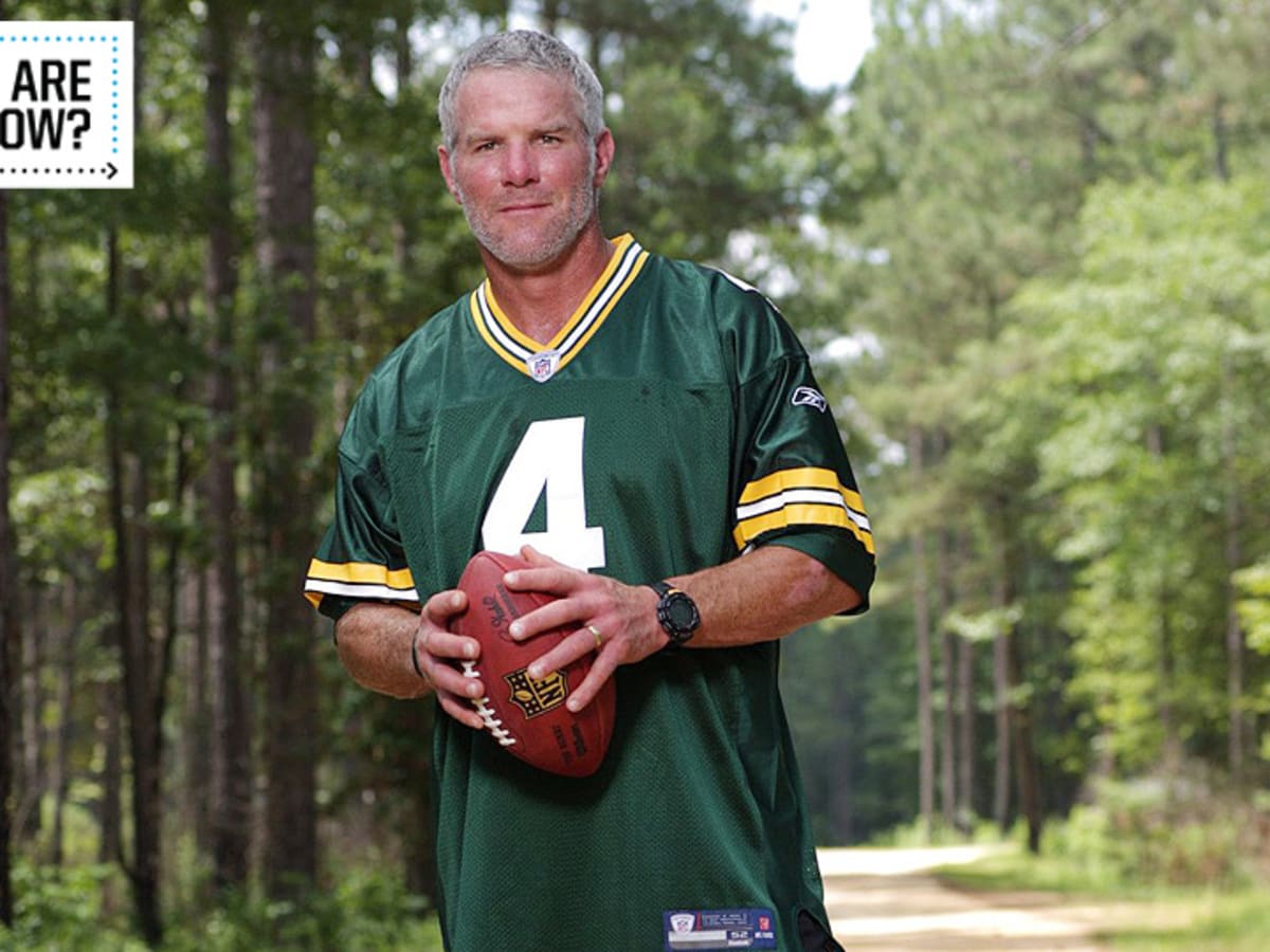 hvor som helst imod stamme Brett Favre looks back on time with Green Bay Packers, more - Sports  Illustrated