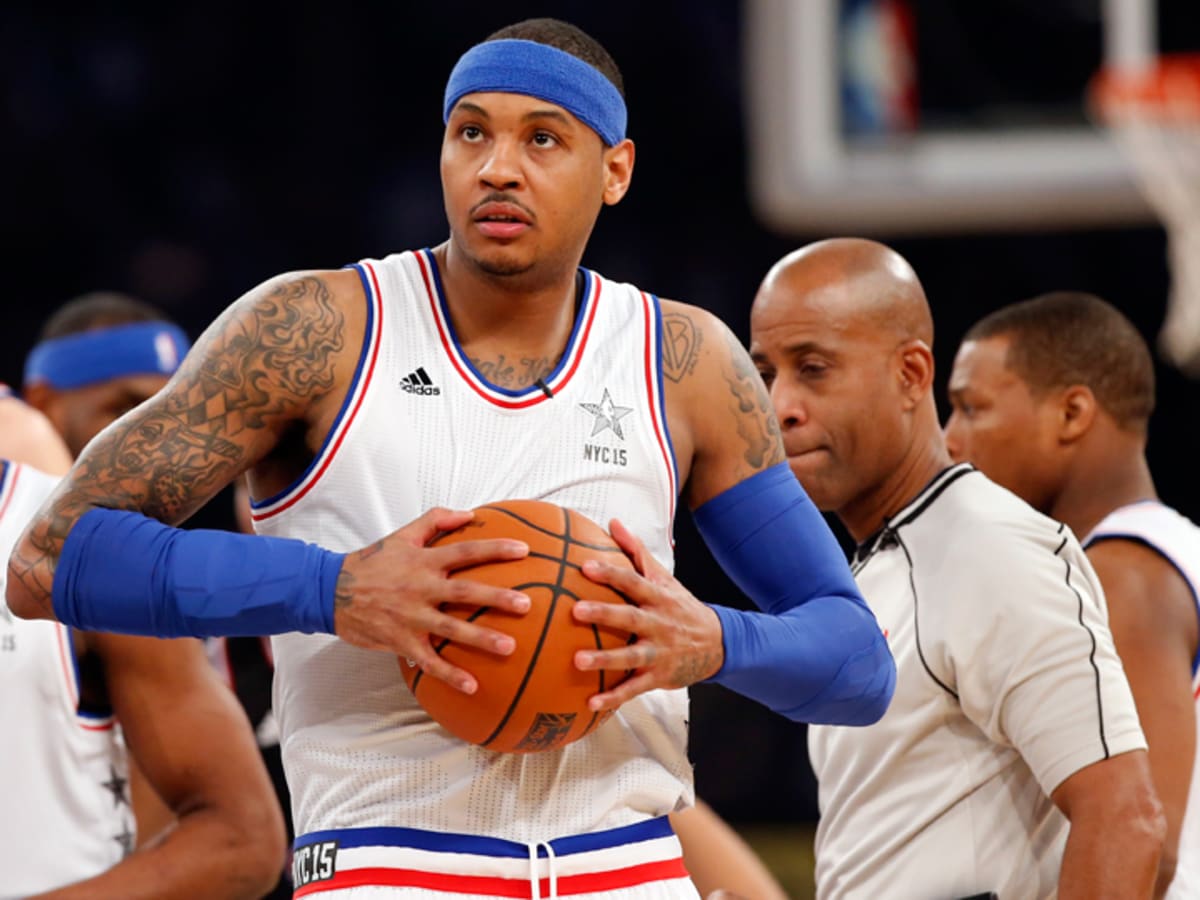 214 Carmelo Anthony And Allen Iverson Stock Photos, High-Res Pictures, and  Images - Getty Images