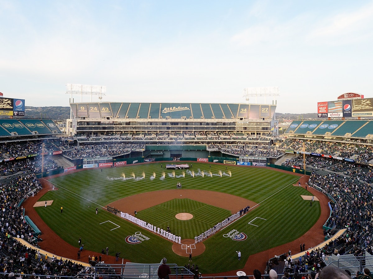 Oakland Raiders In Talks To Tear Down Coliseum Despite Athletics Deal Sports Illustrated