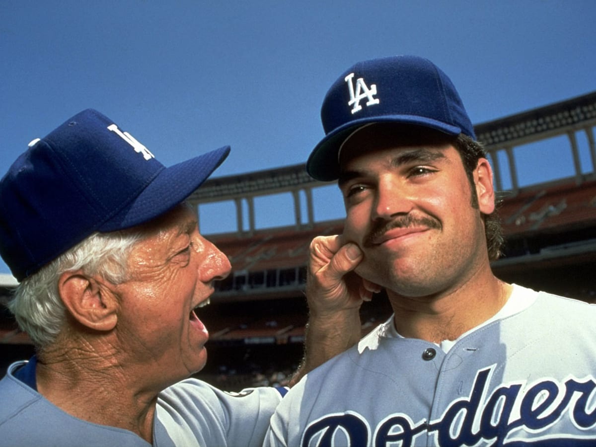 mike piazza mustache