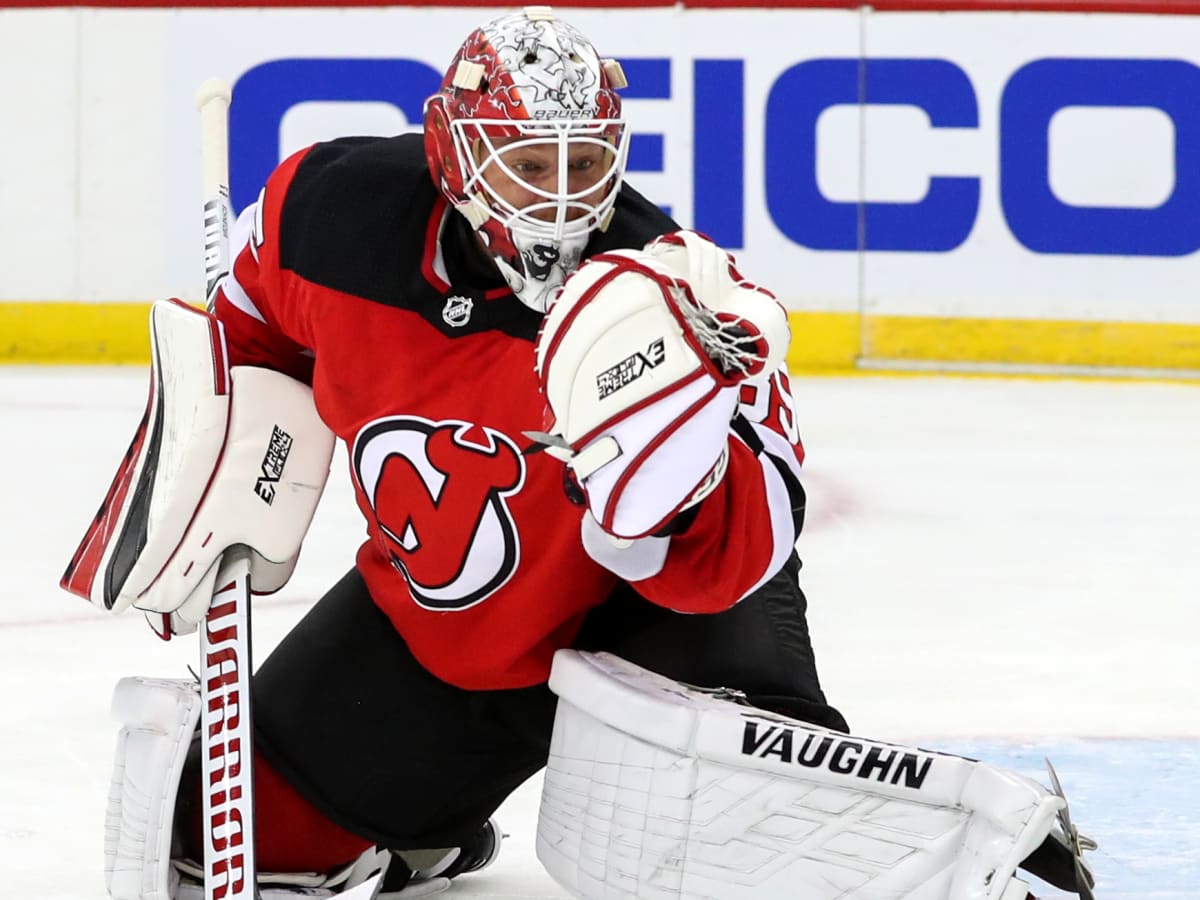 Canucks acquire goalie Louis Domingue in deal with New Jersey