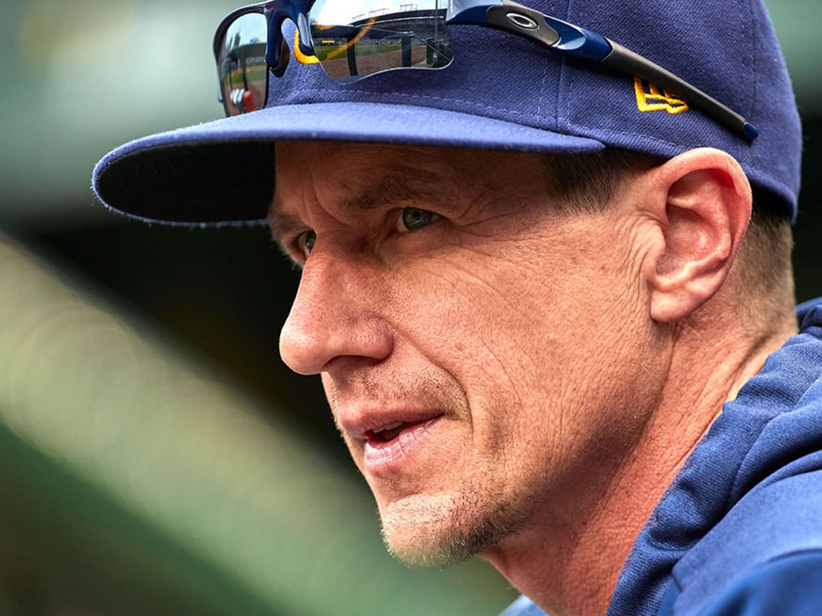 With the Mets manager job opening up, Craig Counsell was asked about his  status. Here's what he said.