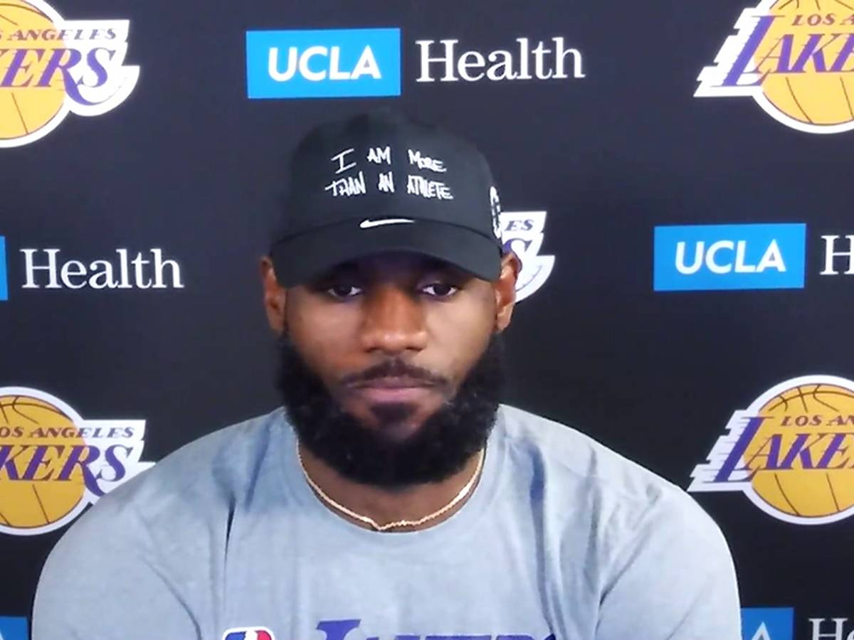 LeBron James Wears A T-Shirt That Says 
