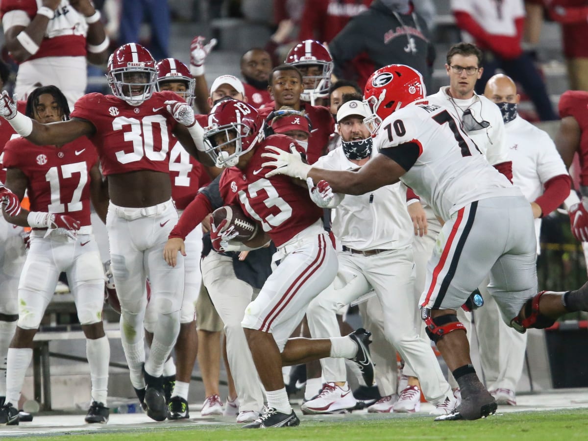 Georgia Bulldogs Football Head Coach Kirby Smart Delivers Speech Following  SEC Championship Loss to Alabama Crimson Tide - Sports Illustrated Georgia  Bulldogs News, Analysis and More