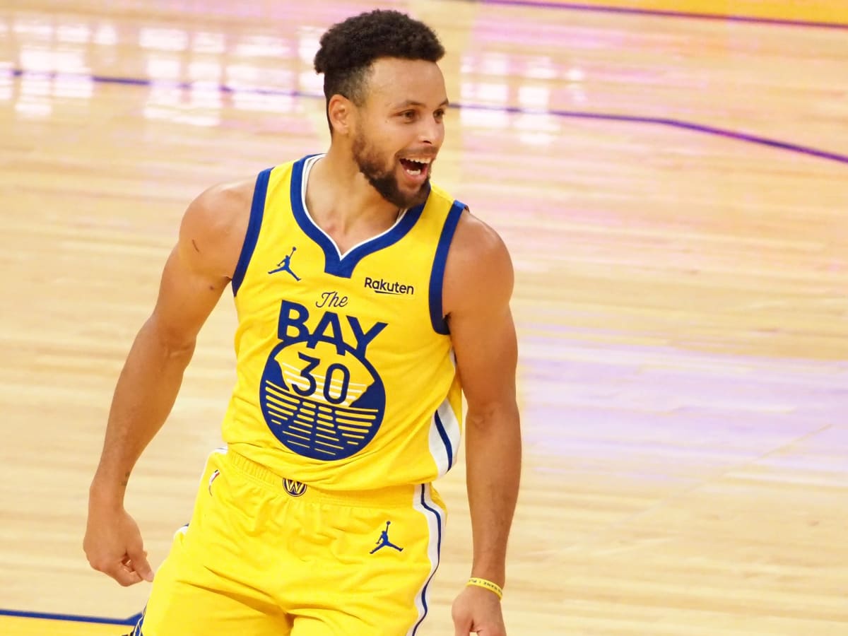 Steph Curry scores career-high 62 points in Golden State Warriors victory