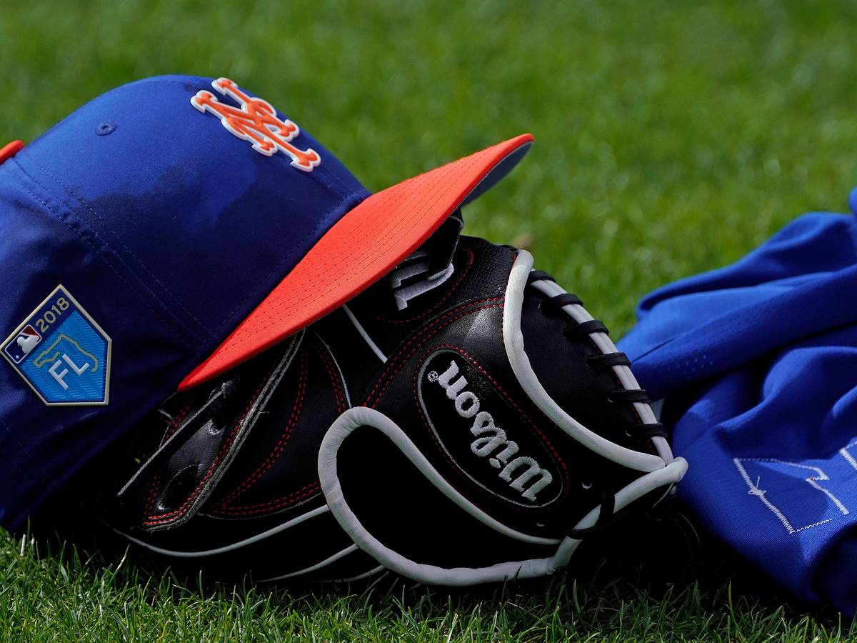 Mets' spring training clubhouse closed 