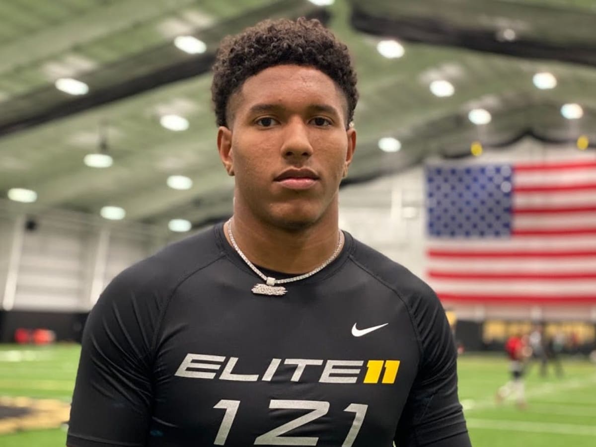 Scouting Gators 2021 Qb Commit Carlos Del Rio Sports Illustrated Florida Gators News Analysis And More